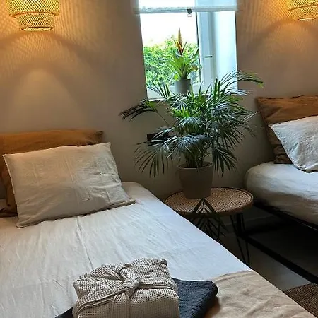 ヴィラ Ulu - Design House & Garden